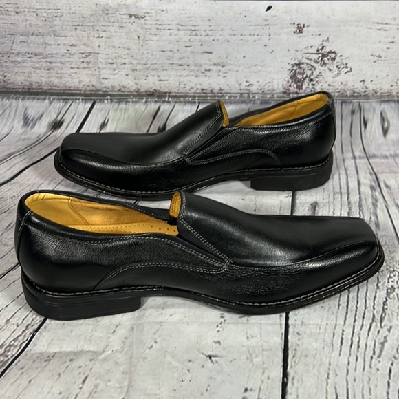 Sandro Moscoloni Black Loafer size 11D - Picture 6 of 7